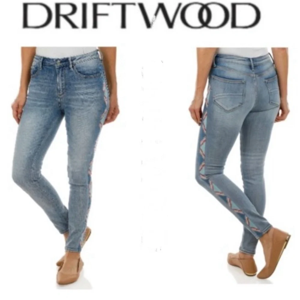 Driftwood Jackie High rise light denim with geometric side embroidery - Picture 1 of 6